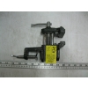 Image 2 : SM. CLAMP ON VISE