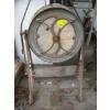 Image 1 : BARRELL HAND CRANK WASHING MACHINE