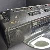 Image 2 : HITACHI TRK-W330HC VINTAGE BOOMBOX STEREO W/EQUALIZER