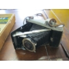Image 2 : KODAK BILLOWS CAMERA W/ACCESS.