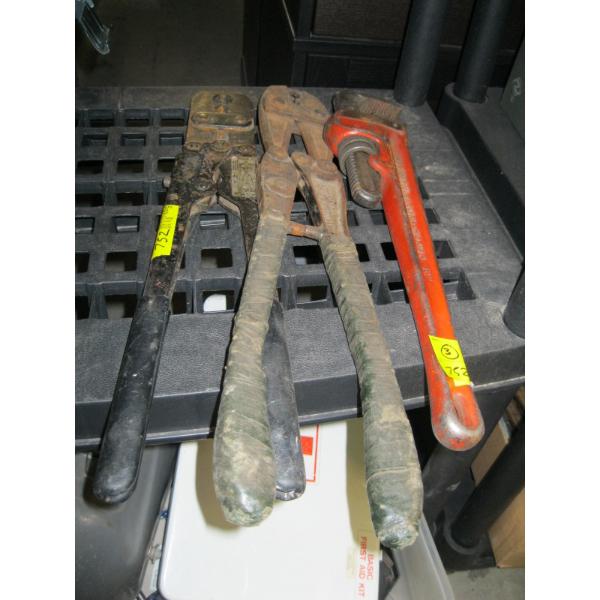 2 CRIMPING TOOLS & 18" RIGID PIPE WRENCH