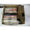 Image 2 : 2 BOXES OF 45RPM RECORDS