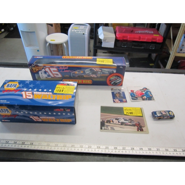 RACING LOT W/DIECAST CARS & PICTURES, ETC.