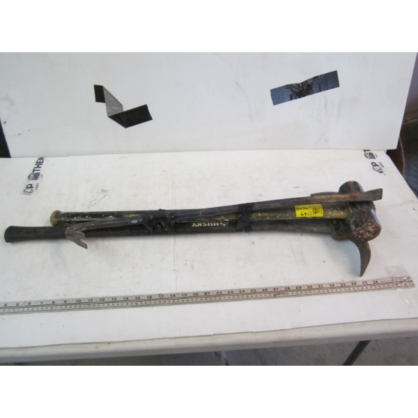 BUNDLE W/AXE, SLEDGEHAMMER & CROWBAR