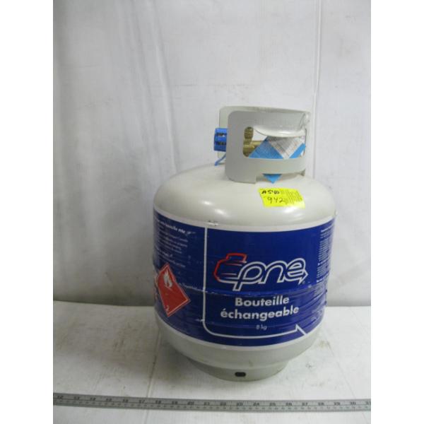 FULL PROPANE TANK DATED 06/83