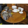Image 3 : ROUND SOLID OAK DINING TABLE W/2 PRESS BACK CHAIRS & A LEAF