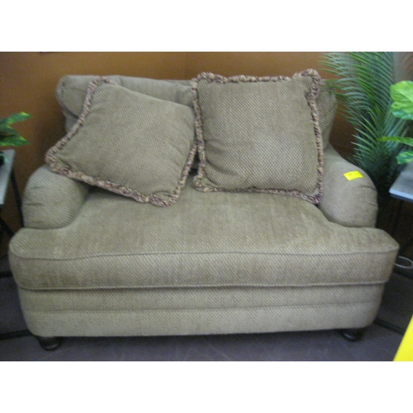 MATCHING LG. DOUBLE SEATER CHAIR