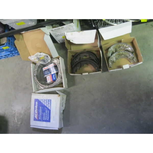 BRAKE DRUM & PAD SET - MUSTANG