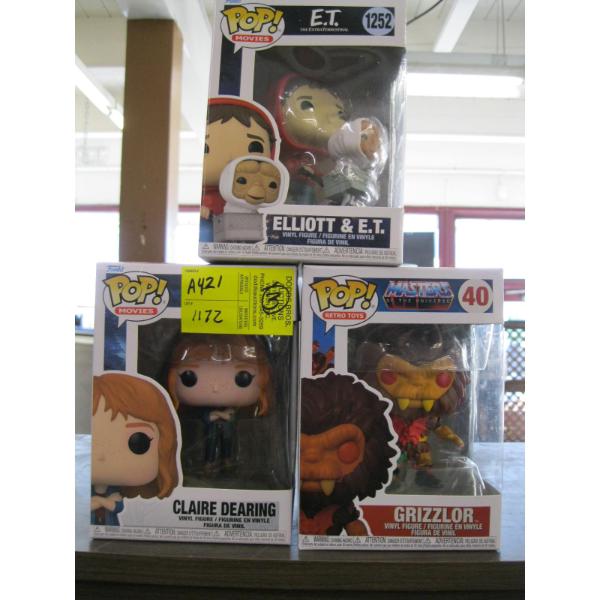 3 POP BOBBLE HEADS