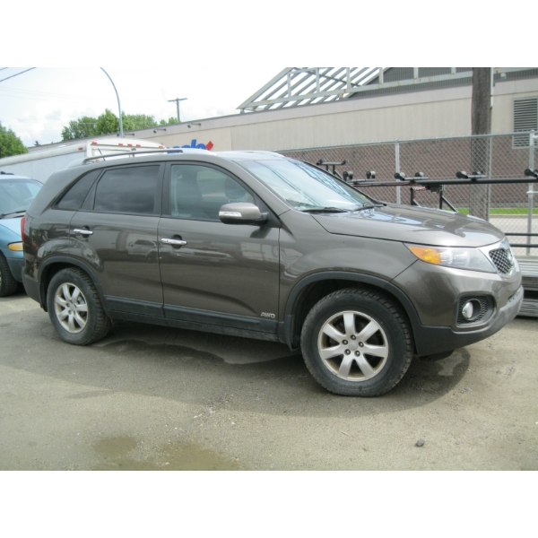 2013 KIA SORRENTO AUTO 151,194KMs, VIN 5XYKTDA2XDG403328