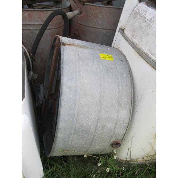 GALVANIZED WASH TUB & OLD HAND TRUCK