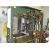 Image 2 : HEAVY DUTY 30 TON ? SHOP PRESS - LEAKING - SEALS ARE GONE