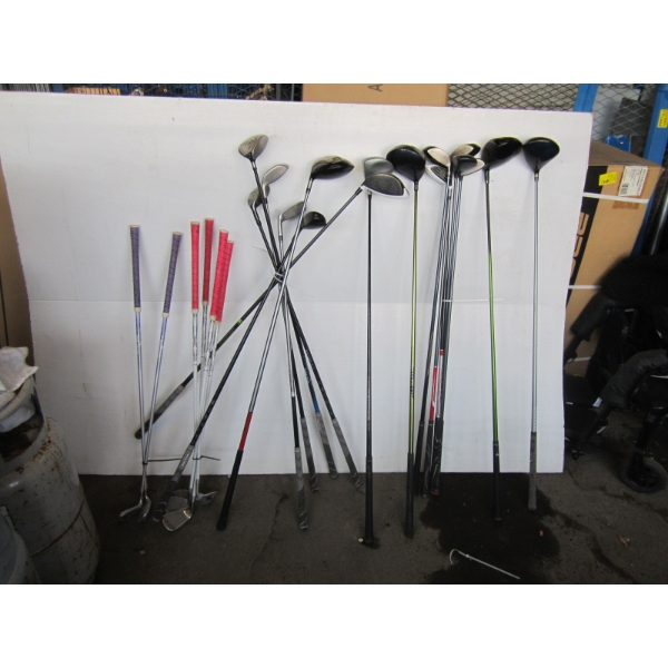 BUNDLE OF VARIOUS GOLF CLUBS