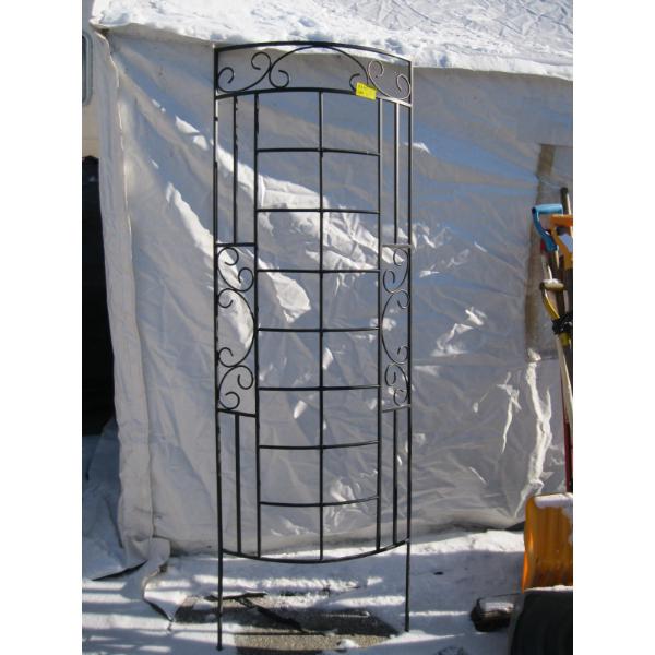GARDEN TRELLIS