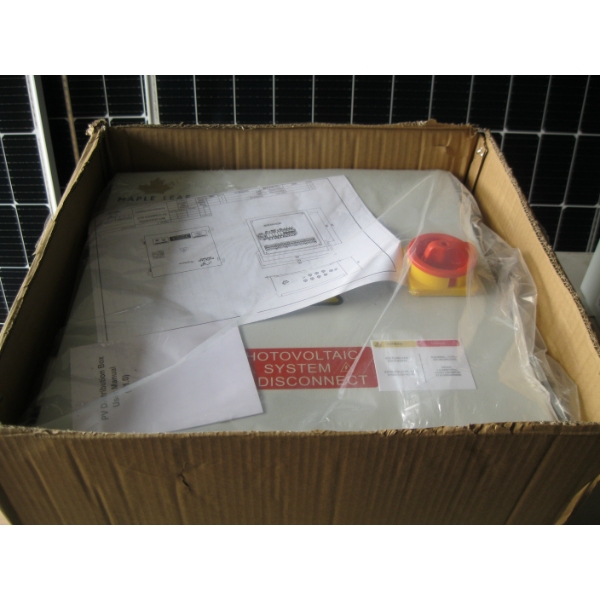 MAPLE LEAF PV COMBINATION BOX