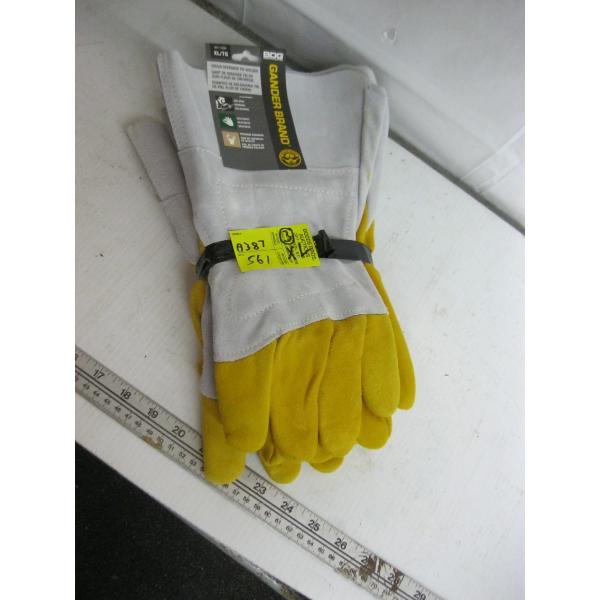 3 PAIR OF XL LEATHER GLOVES