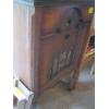 Image 2 : WOOD CASED FADA CABINET RADIO