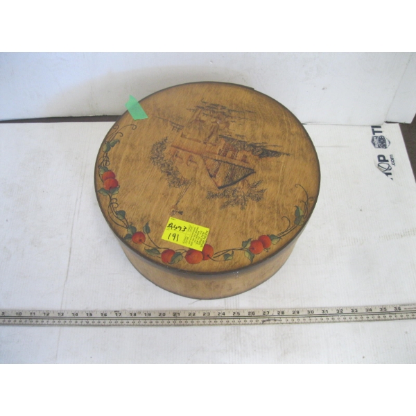 ROUND WOOD HAT BOX/CONTAINER