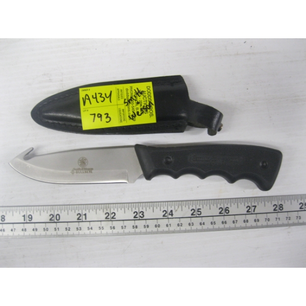 SMITH & WESSON KNIFE W/SHEATH