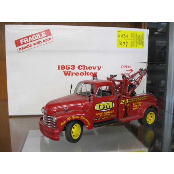 1953 CHEVY WRECKER DIECAST CAR