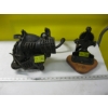 Image 1 : HAND CRANK CORN HUSKER & A ROPE BRAIDER