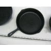 Image 3 : 2 CAST IRON POTS & A SM. CAST IRON BOWL W/HANDLES