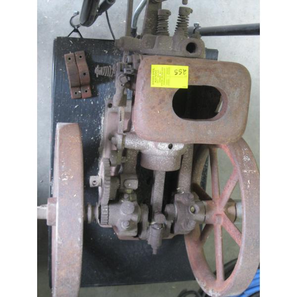 "AS IS" 1 HP ASSOCIATED CHOREBOY STATIONARY ENGINE - NOT COMPLETE