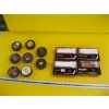 Image 1 : PUCKS & COLLECTOR SM. HOCKEY STICKS