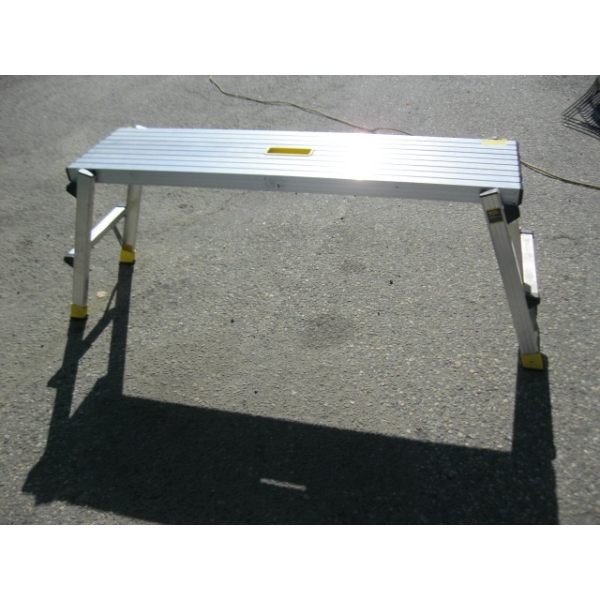 FOLDING LEG SCAFFOLDING PLANK