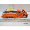 Image 1 : ORANGE DIECAST CAR