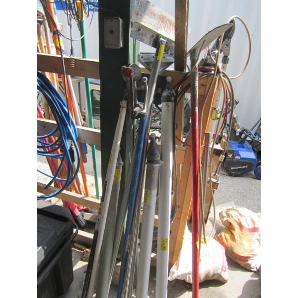 BUNDLE OF FLOOR SCRAPERS, POLES, ETC.