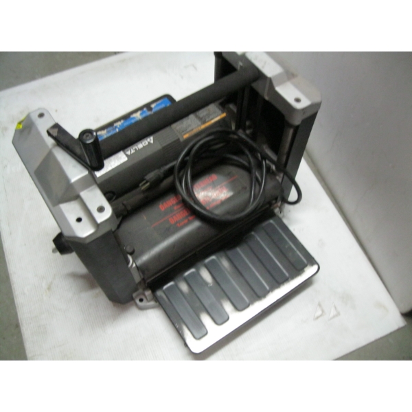 DELTA 12" THICKNESS PLANER