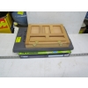 Image 1 : PAINTER'S EASEL, VERTICAL CHESS SET & A DISCOVERY KIDs CONSTRUCTION FORT