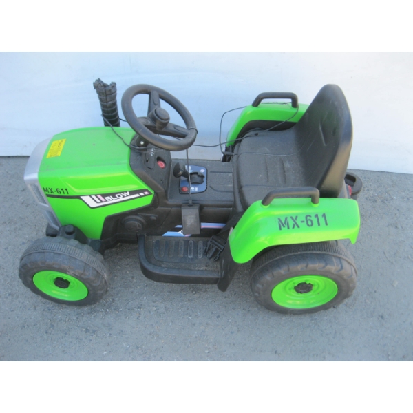 WORKING RECHARGABLE ELECTRIC TRACTOR