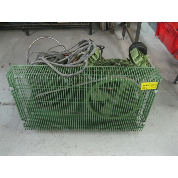 DUAL HEAD AIR COMPRESSOR - NEEDS TANK