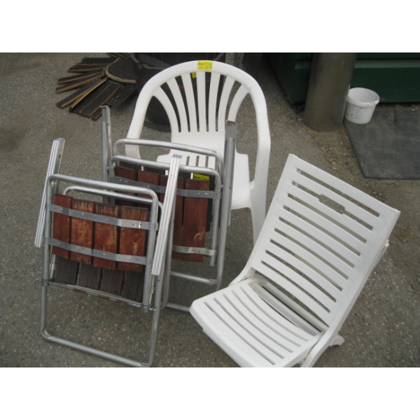 2 ALUMINUM FOLDING CHAIRS & 2 PLASTIC CHAIRS