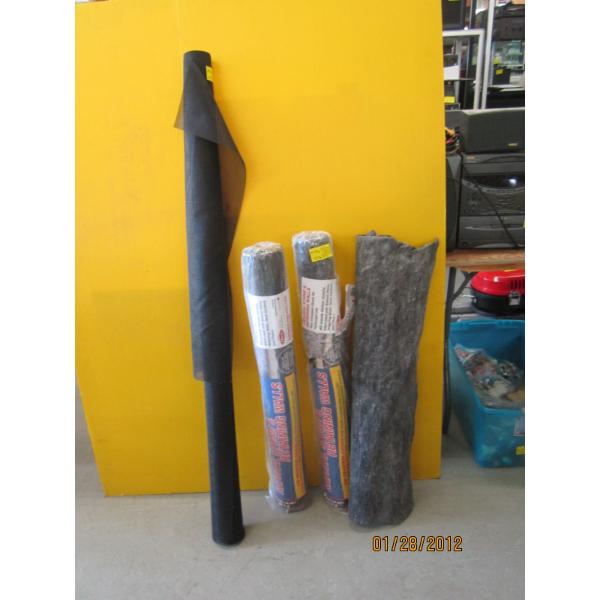 3 ROLLS OF LANDSCAPING FABRIC & ROLL OF MESH