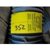 Image 3 : SET OF LEVELLING JACKS, SEWER HOSE & TIRE COVER
