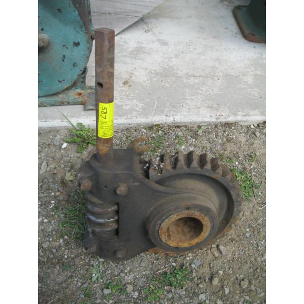 HEAVY CAST GEAR ASSEMBLY