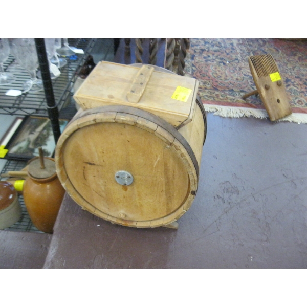 HAND CRANK WOODEN BUTTER CHURN