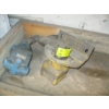 Image 1 : 2 HYDRAULIC MOTORS