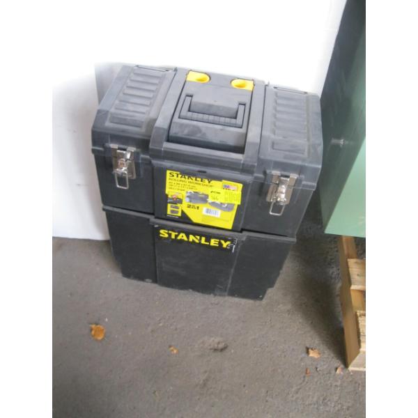 STANLEY TOOLBOX W/ASST. CONTENTS