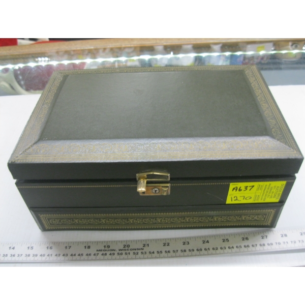 JEWELLERY BOX & CONTENTS
