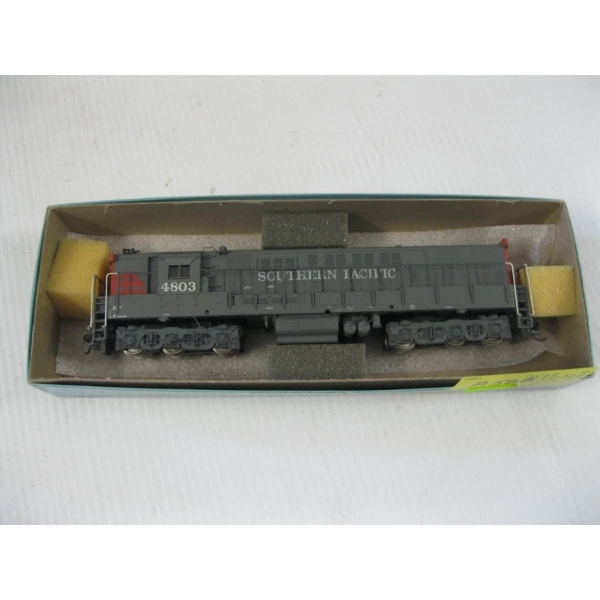 SOUTHERN PACIFIC LOCOMOTIVE