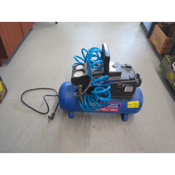 CAMPBELL HAUSFELD AIR COMPRESSOR