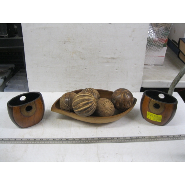 DECORATIVE ITEMS