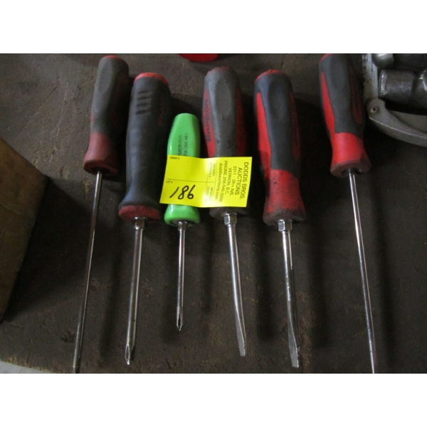 6 SNAP ON SCREWDRIVERS