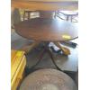 Image 3 : OVAL TOP DUNCAN PHYFE BASED SINGLE PEDESTAL OCCASIONAL TABLE