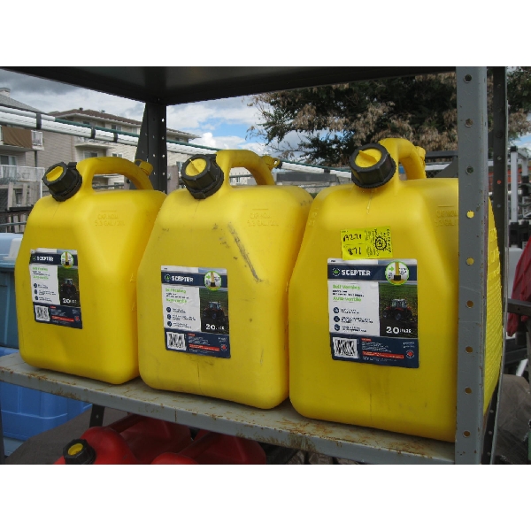 3 DIESEL FUEL CANS