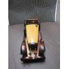Image 3 : 2 WOODEN CARS